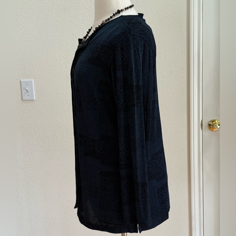 Chico's Design Deep Blue and Black Patterned Cardigan size 16 (Chicos size 3) - Picture 5 of 12